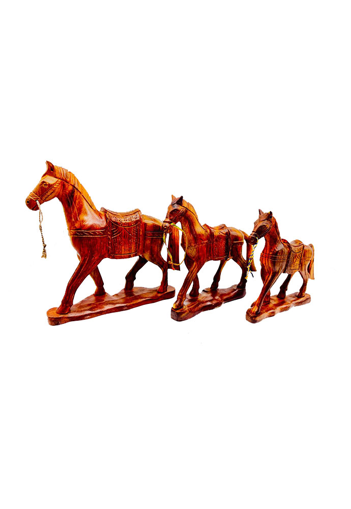 handcrafted wooden horse decorative set – 3 piece home & office décor (6”, 8”, 10”) handcrafted wooden horse decorative set – 3 piece home & office décor (6”, 8”, 10”)